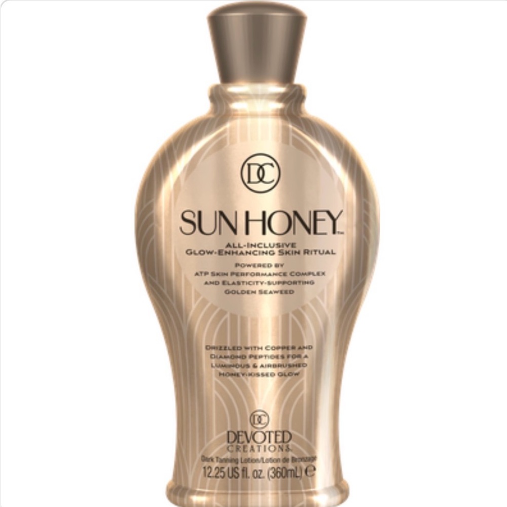 Devoted Creations Sun Honey Glow-Enhancing Lotion